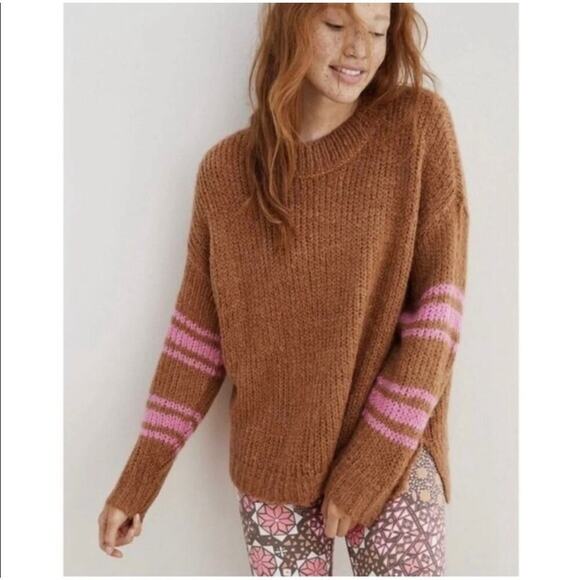 aerie Sweaters - Aerie Mohari Oversized Sweater Brown & Pink Wool Blend Size Small S